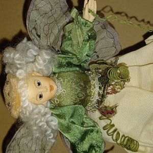 A Boyds 2001 Fairy/Angel 😇